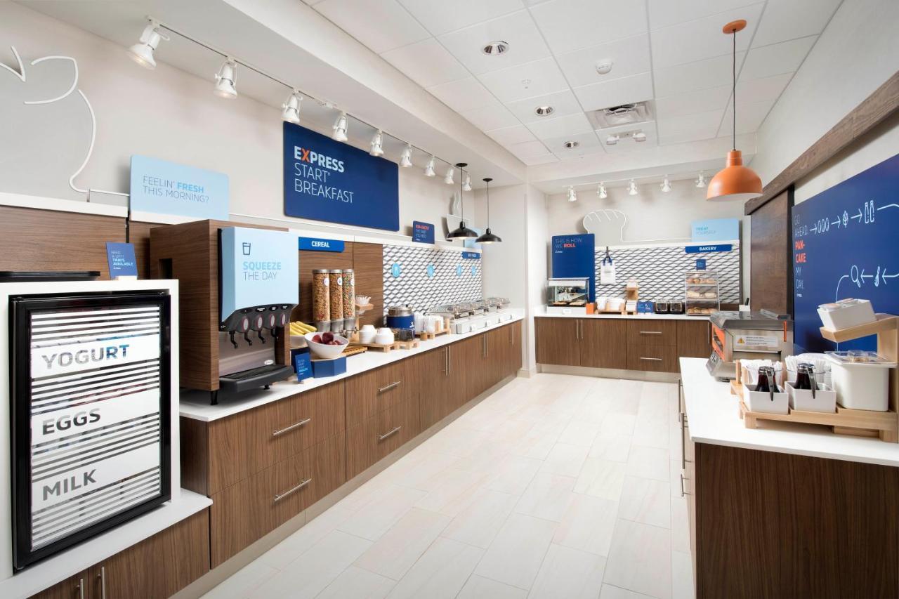 Holiday Inn Express - White Marsh By Ihg ภายนอก รูปภาพ